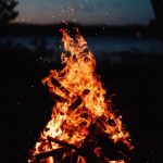 دانلود آهنگ آرون افشار زلزله میکنی در قلب آرام من