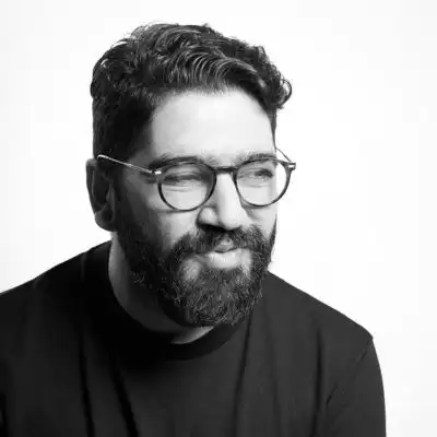 علیرضا جی جی علیرضا جی جی